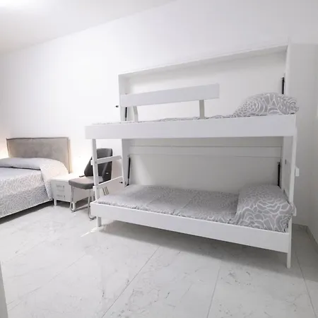 Mirabiluxury Bed & Breakfast