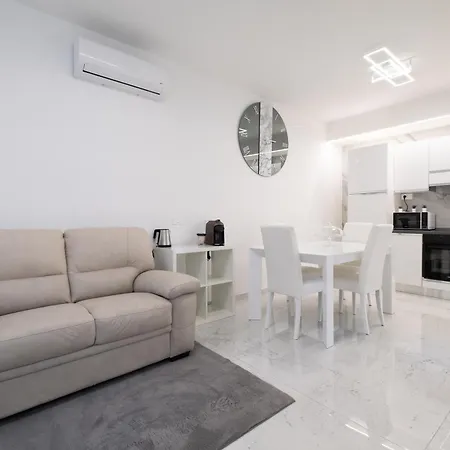 Mirabiluxury 보르고 포소 기아이아